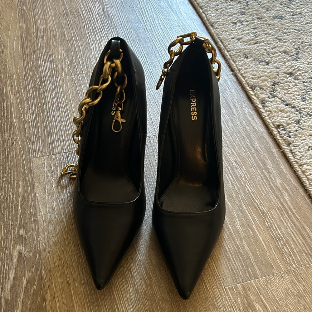 Express Heels Size 8. Only Wore Them Once. - image 5